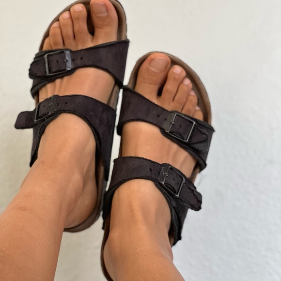 Birkenstock Sandals Black - Picture 7 of 10